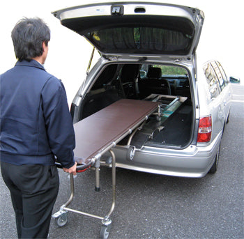 ANS 74 車両搭載用ストレッチャー。車への搬入・搬出が楽に行えるロールインタイプで高さも前後3段階ずつ調節可能。葬儀業者様に人気のモデルです。