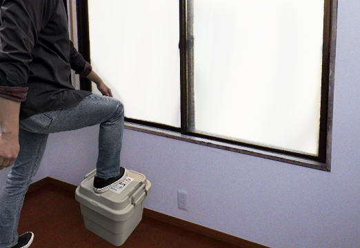 KL-2S 2階用避難はしご。窓やベランダにすぐに装着できる軽量コンパクトな2階用避難はしご。3ステップで誰でも簡単に使用できます。